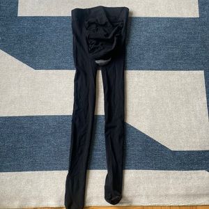 Black opaque maternity tights